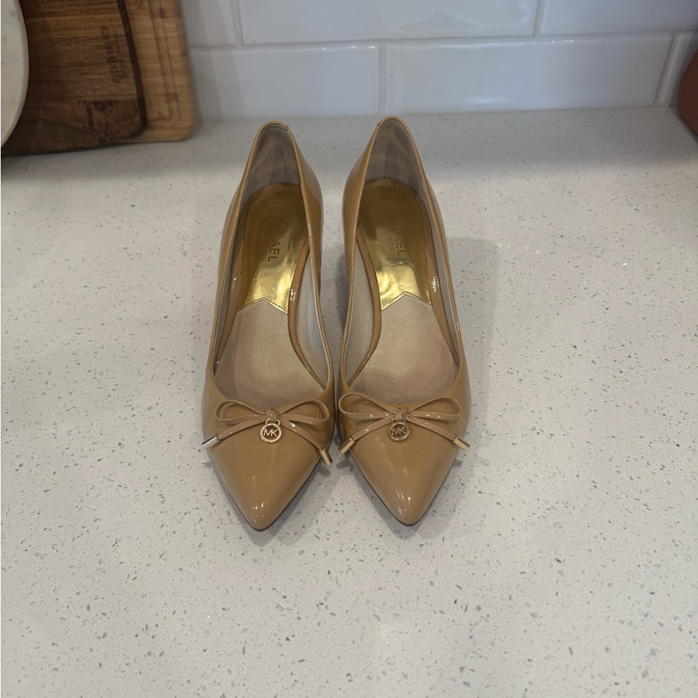 Michael Kors Tan Pointed-Toe Heels with Bow (Please Read Description)